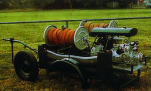 Tragkraftspritze `Flader`, Baujahr 1938, als Traditionsfahrzeug noch im Einsatz