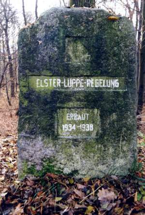 Gedenkstein: Elster-Luppe-Regelung 1934-1938
